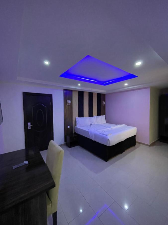 Alluring View Hotel - Allen Avenue Λάγος Εξωτερικό φωτογραφία