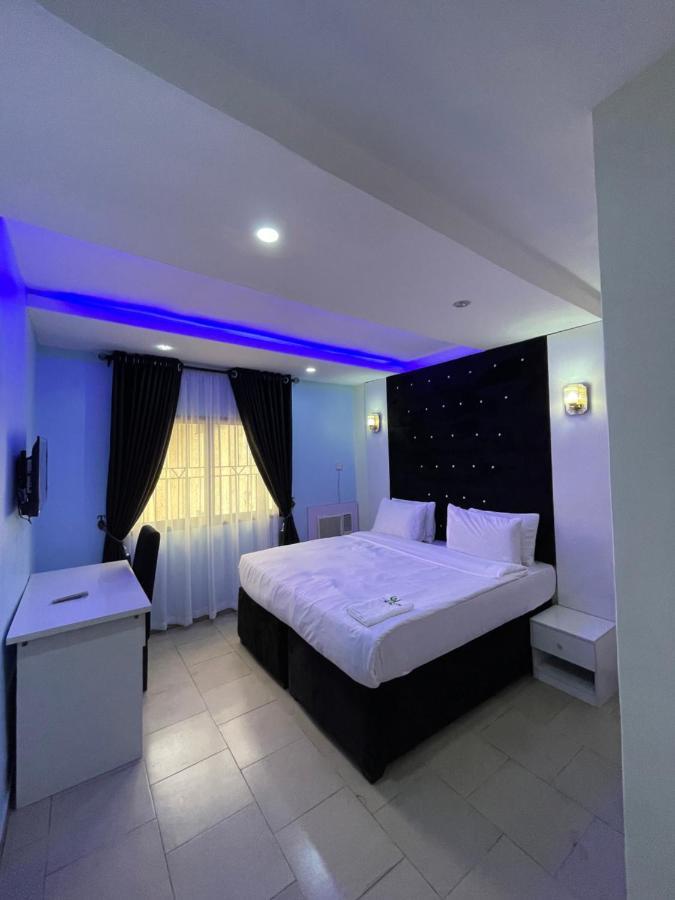 Alluring View Hotel - Allen Avenue Λάγος Εξωτερικό φωτογραφία